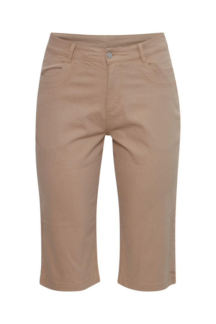 Twill Capri Pants