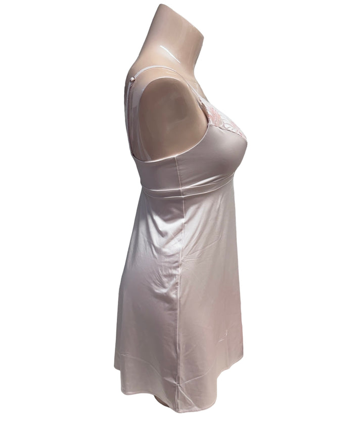 Anniversary Bust Support Chemise - Lotus