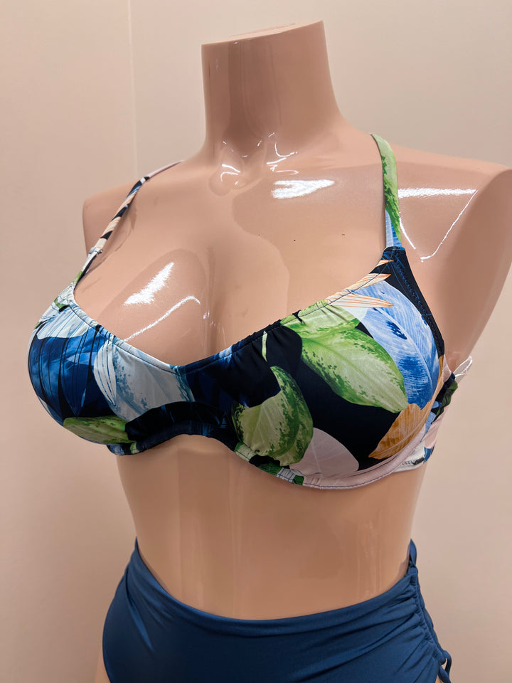 Rainforest Tale Underwire Swim Top - Size Medium