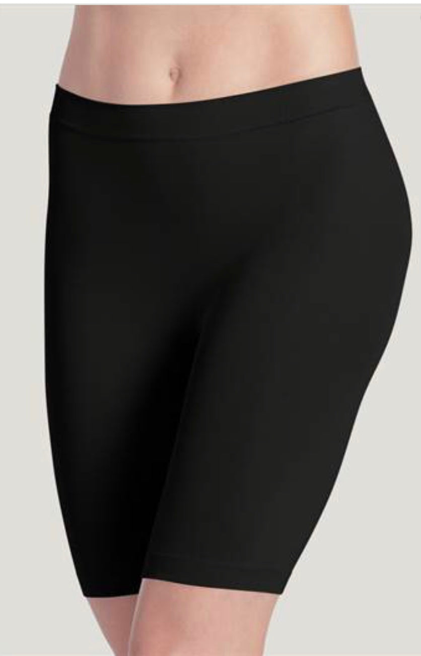 Jockey, Pants & Jumpsuits, Jockey Ladies Yoga Capri Black