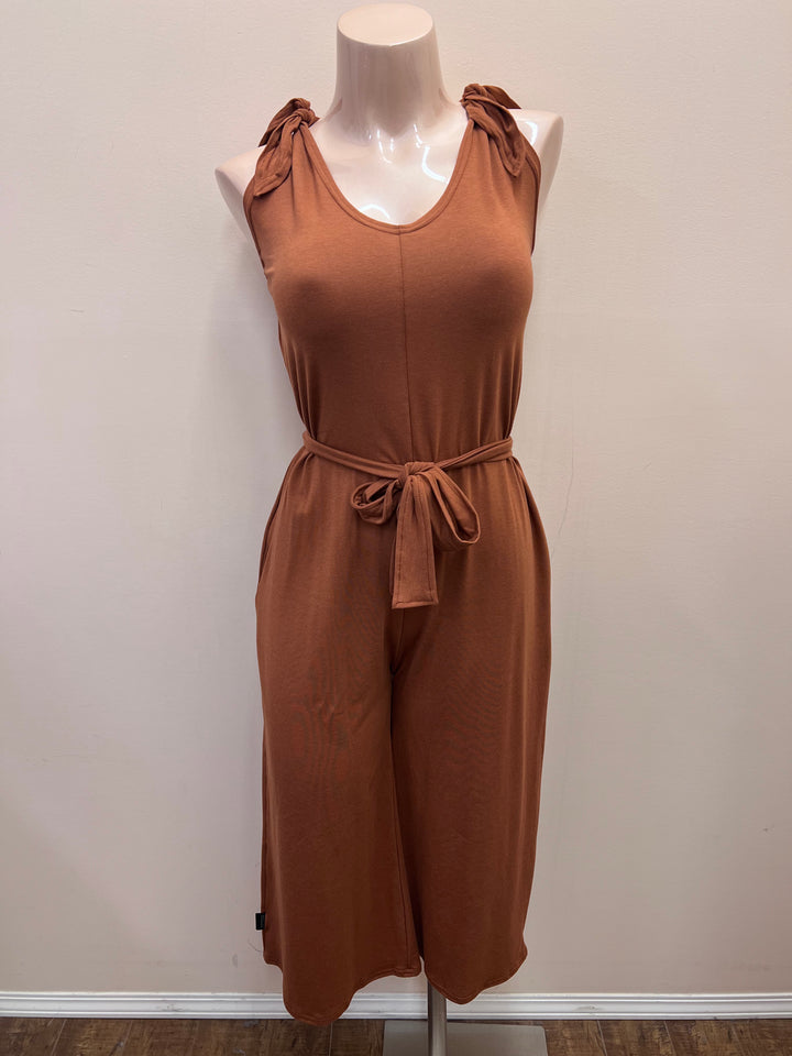 🇨🇦 Hattie Gaucho Jumpsuit - Tobacco - Size Small