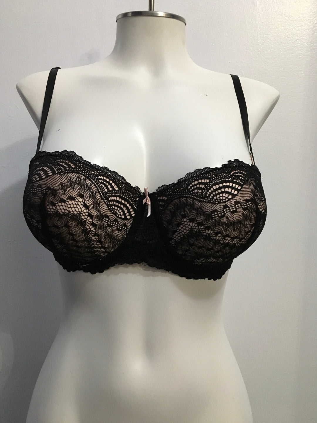 Buy Victoria's Secret PINK Pure Black Lace Wired Push Up Bralette from Next  Luxembourg